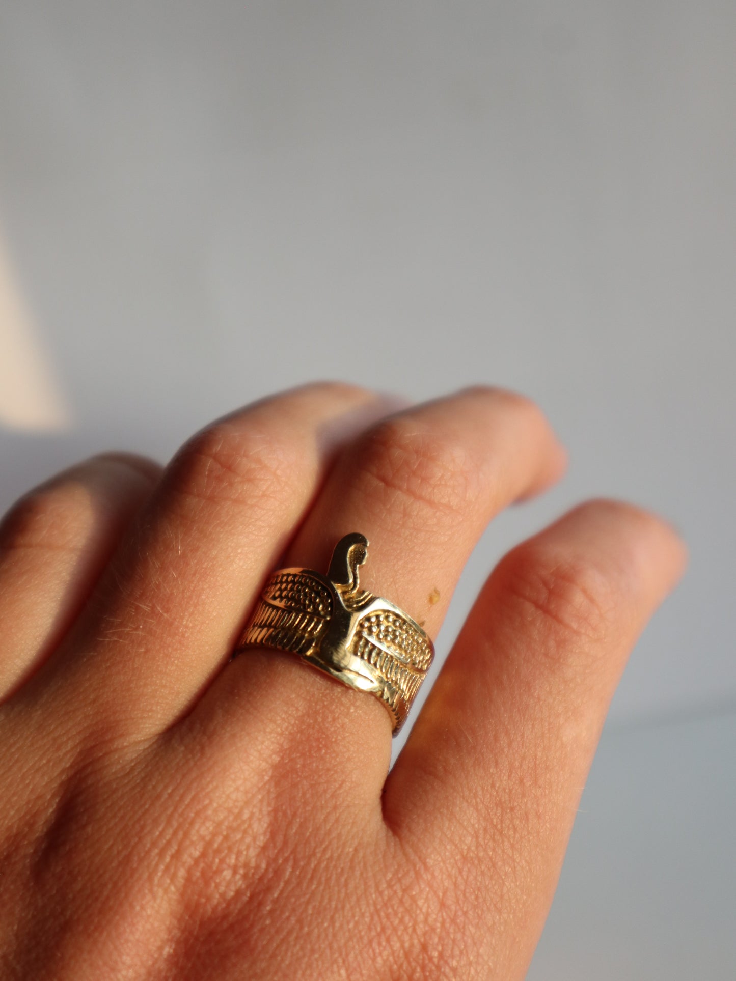 Messingring der Göttin Isis