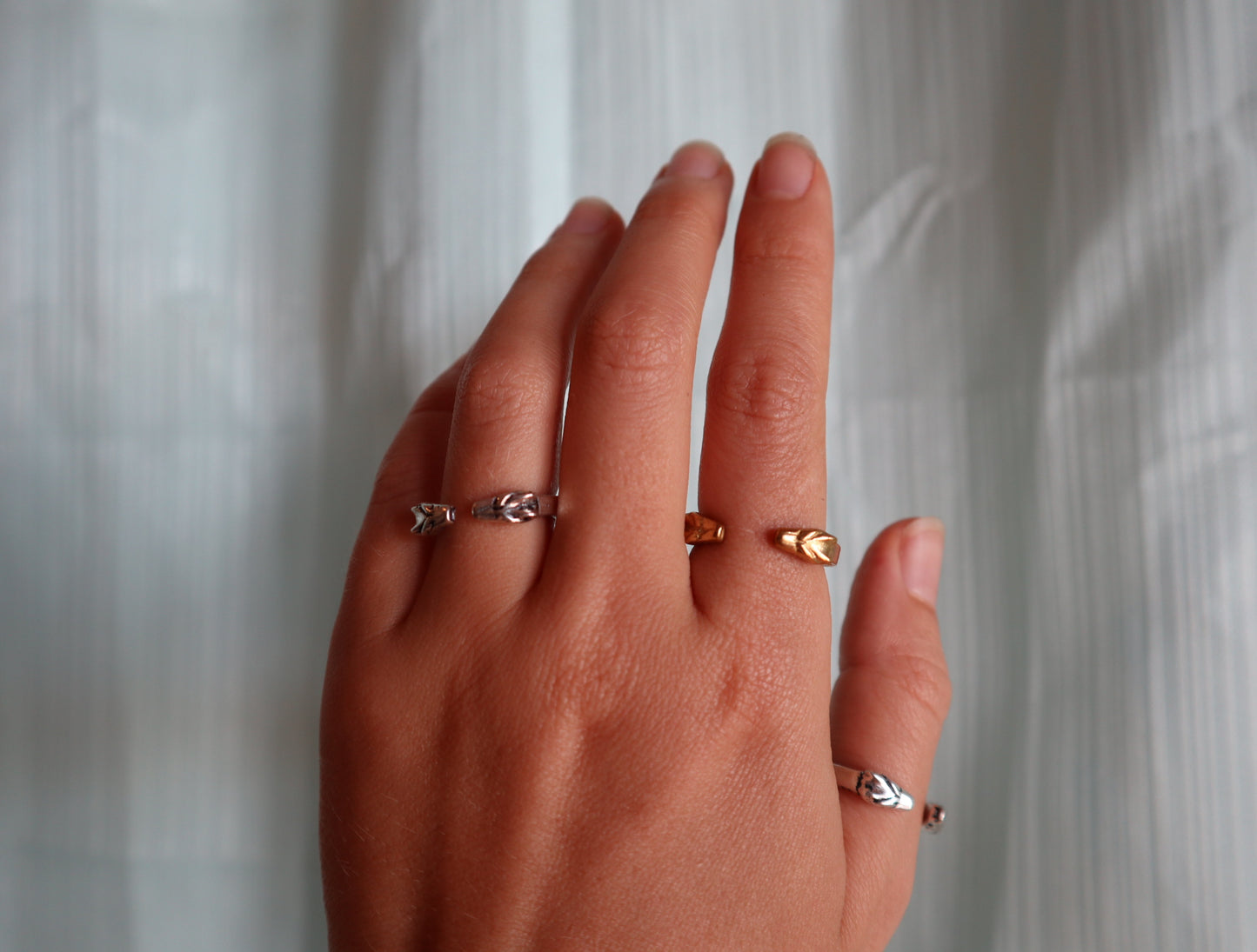 Messingring mit küssendem Drachen