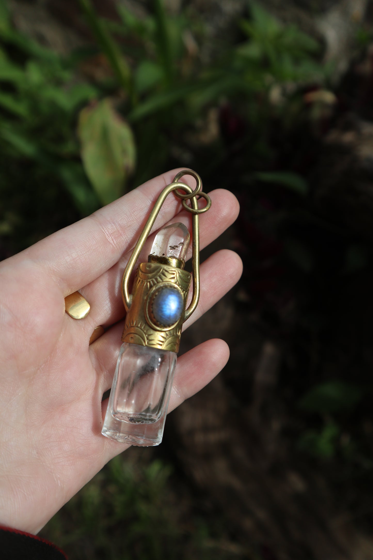 Aurora Vessel Brass Roller Quartz & Blue Labradorite Pendant