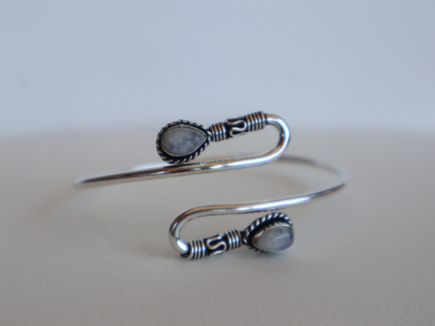 Light serpent silver plated bracelet