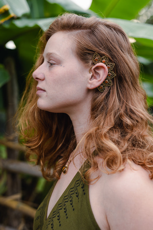Amazonka earcuff with Tiger eye