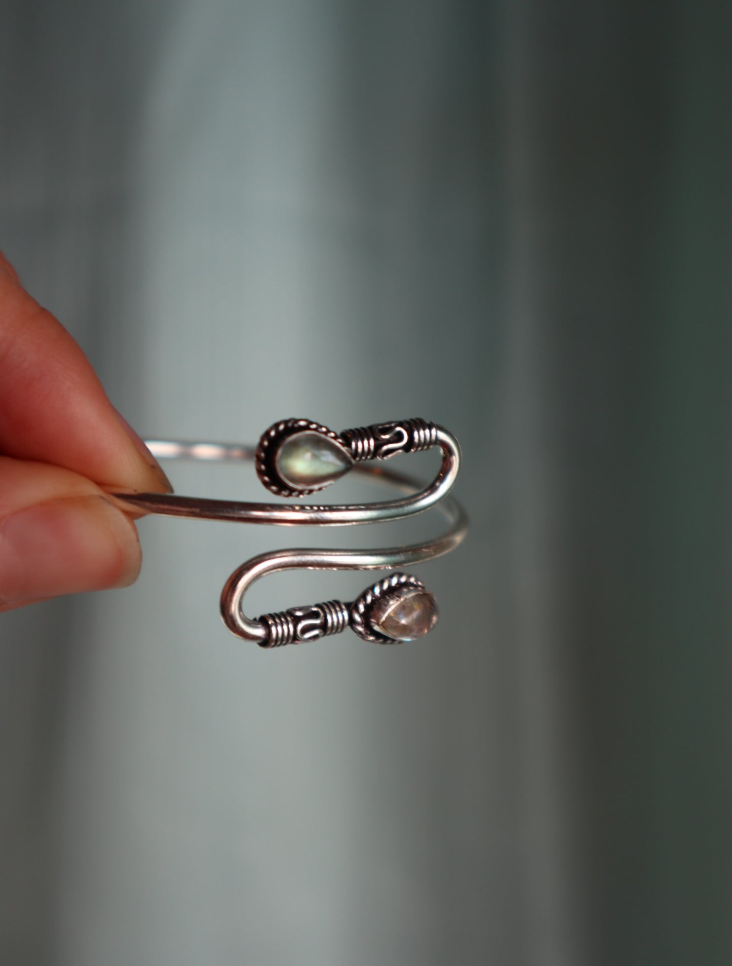 Goddess smile set: ring and bracelet